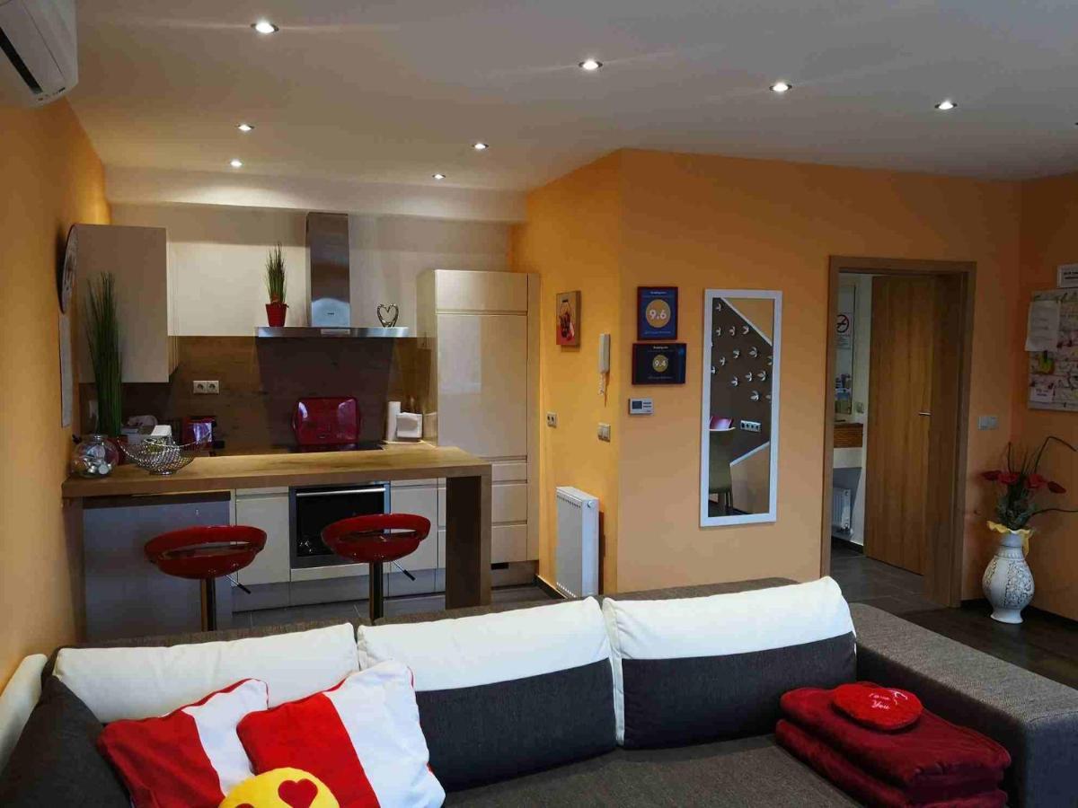 Zafir Sziget Apartman Sárvár Zewnętrze zdjęcie