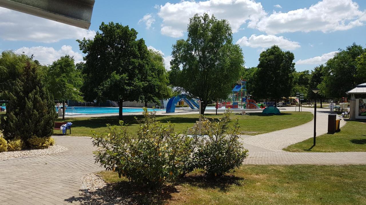 Zafir Sziget Apartman Sárvár Zewnętrze zdjęcie